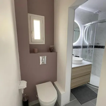 Appartement Bright T3 200m From The Close To Shops *