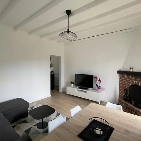 Apartment Bright T3 200m From The Close To Shops Antibes